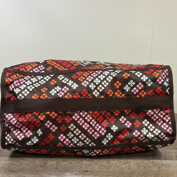 LeSportSac Large Weekender Bag - Picture 4 of 7